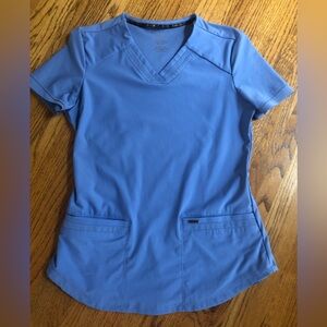 Form Women’s Sky Blue Color Scrub Top Sz XS